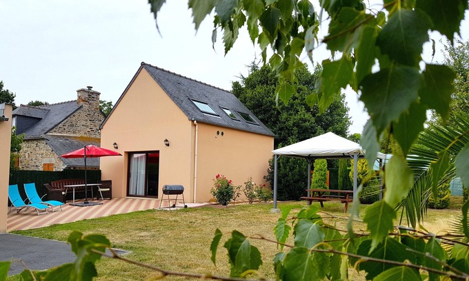 Planguenoual Casa | House with sauna. Internet, Comfortable, Beaches 5mn. Golf 2mn