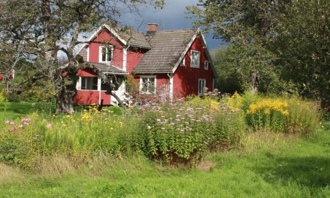 Växjö Casa | ¡Gran casa roja cerca del lago, nadando y pescando en el sureste de Småland!