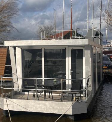 Monnickendam Alquiler De Eote | Houseboat Oslo NS005