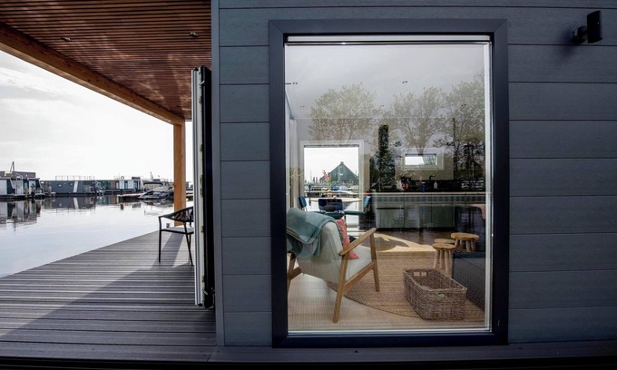 Offingawier Chalet De Esquí | Houseboat 'Riggelbrug' - Paviljoenwei 4 | Offingawier
