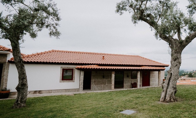 Marco de Canaveses Otro | Housing in Penedo Village