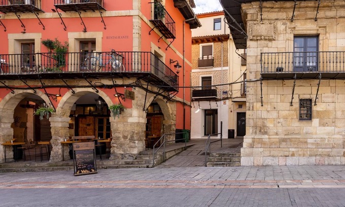 Old Town Villa | Housingleon- Albergue Plaza Mayor
