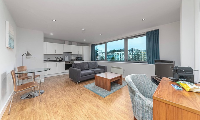 Rushmoor District Apartamento | HQ Aparthotel Farnborough