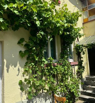 Kelkheim Apartamento | HS4 Cozy Unit Kelkheim
