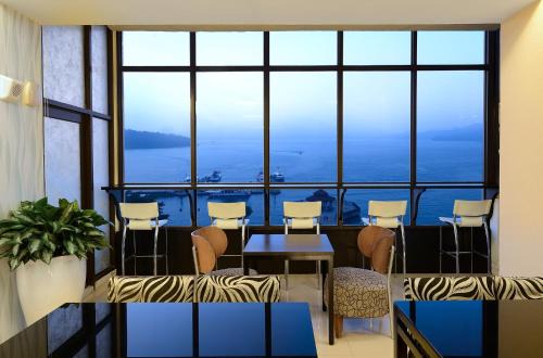 Yuchi Cama Y Desayuno | Hu Yue Lakeview Hotel