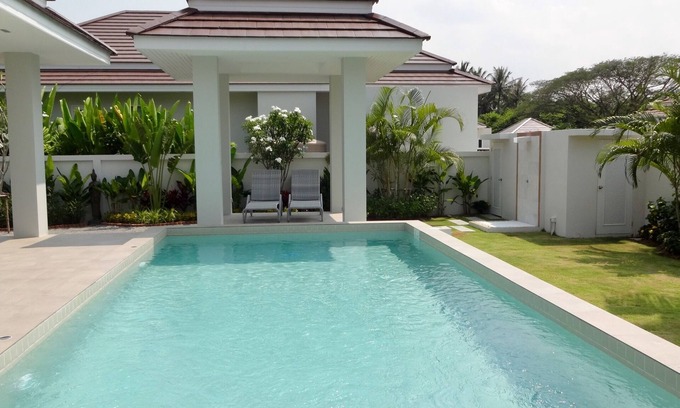 Hua Hin Villa | Villa nueva, moderna y lujosa en Hua Hin
