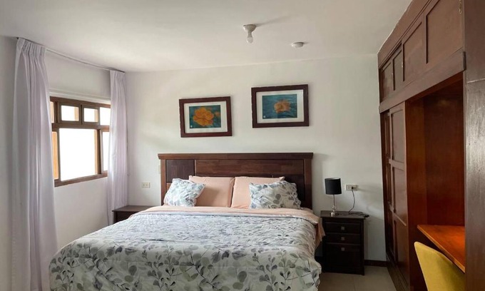 Trujillo Apartamento | HuanchacoStudio KingBed Balcony Tv Wifi