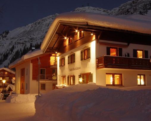 Lech am Arlberg Apartamento | Hubertusklause