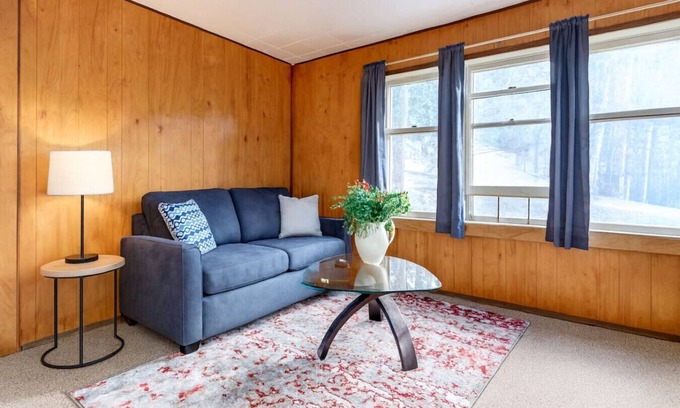 Harvie Heights Cabina | Huckleberry Lodge Mountain Getaway Near Banff!
