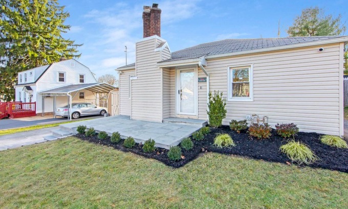 Middletown Casa | Hudson Lodge - Port Jervis, Hudson River