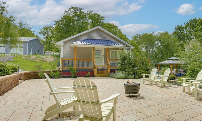 Walton Park Cabaña | Hudson Valley Retreat w/ Pool Near Greenwood Lake