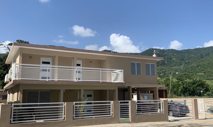 Guardarraya Casa | Huellas - Beautiful Large Modern Pool House steps from Caribbean Sea