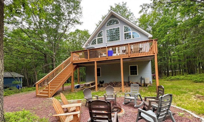 Briar Crest Woods Chalet De Esquí | ⭐ Pocono Mountain Chalet ⭐ ¡Capacidad de hasta 14! 🏔️🎿🥾