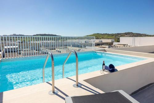 Ta' Zokkrija Apartamento | Huge Pool In Mosta Ph - By Homely Malta!