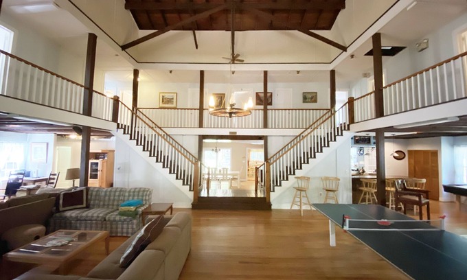 Newfoundland Casa | Enorme casa rodeada de arroyos, toneladas de cosas que hacer * No Después de la graduación / eventos de graduación