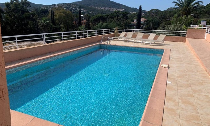 Les Issambres Apartamento | HUGO residence in Les Issambres with swimming pool and air conditioning