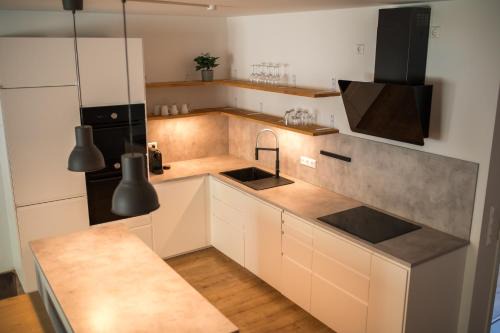 Schonberg Apartamento | HUGOS Design House am Waldrand - ruhig & modern