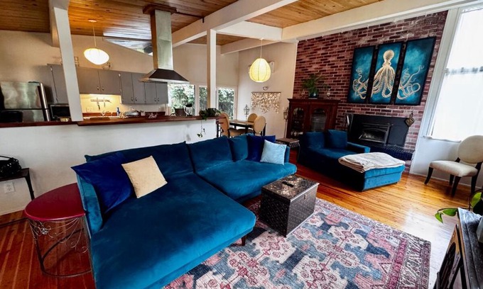 Jacoby Creek Casa | Humboldt Haven- Gorgeous Home for 10 w Gardens, Firepits, Forest & Bay Views