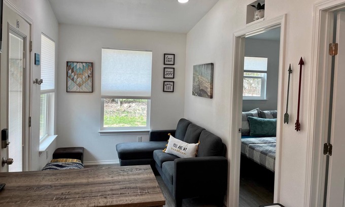 New Braunfels Cabaña | Hunka Hunka Guadalupe Love!