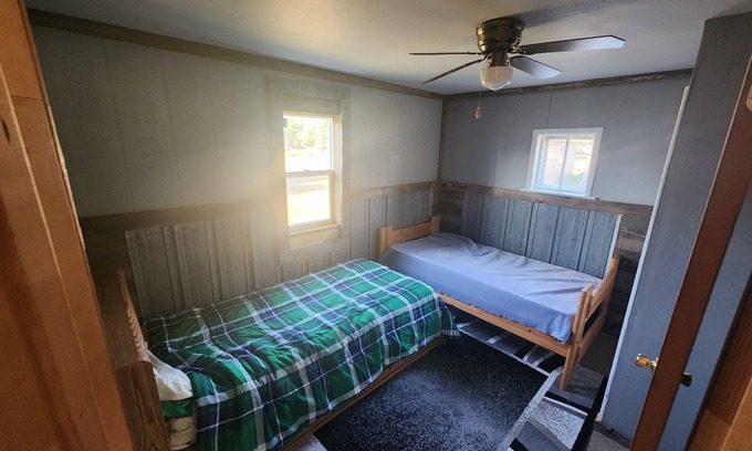 Tolna Casa | HUNTERS!! Are you looking for a house while you are in North Dakota? Here it is!