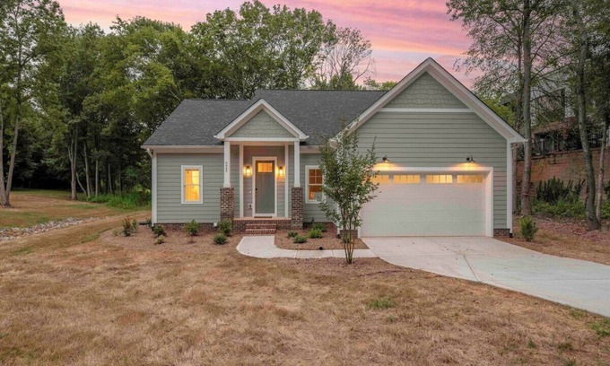 Huntersville Casa | Luxury Home Near Lake Norman
