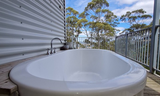 Ranelagh Casa | Huon Bush Retreats