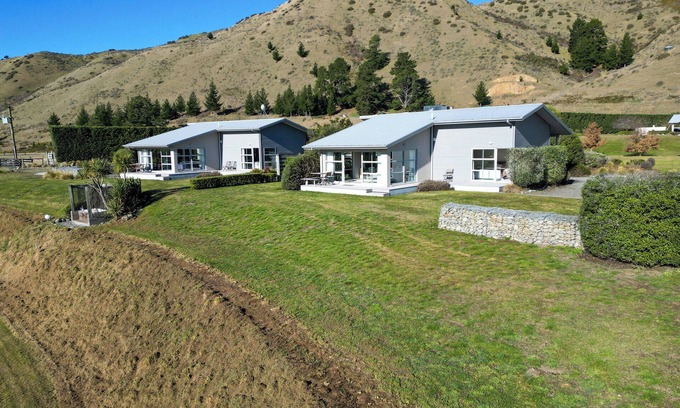 Hurunui Casa | Hurunui River Retreat - Flax Cottage