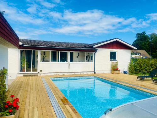 Skanor-Falsterbo Casa | Hus med uppvärmd pool
