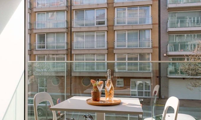 Knokke Apartamento | Huswell - Apartment for 4 near the coast and central Knokke