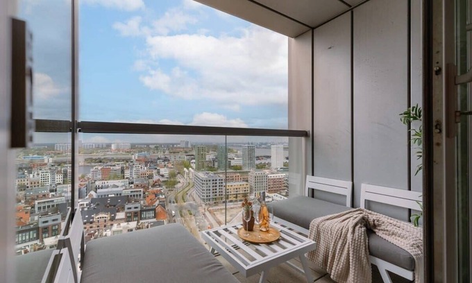 De Kaaien Casa | Huswell - Apartment with beautiful view of Antwerp