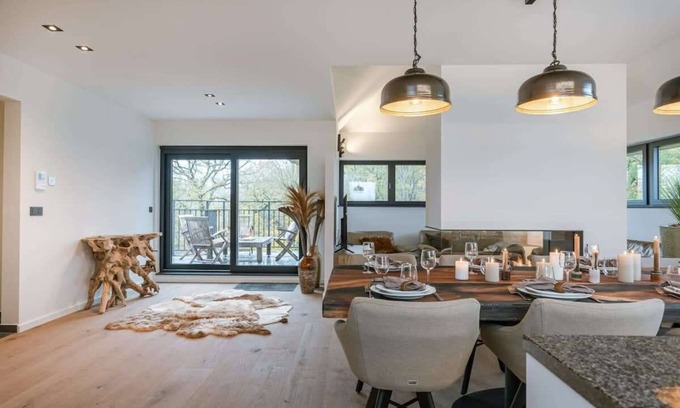 Beernem Apartamento | Huswell - Luxurious apartment with parking