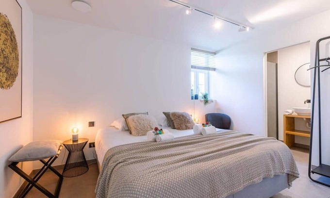 Sint-Kruis Casa | Huswell - Quick -Double room at ranch De Blauwe Zaal