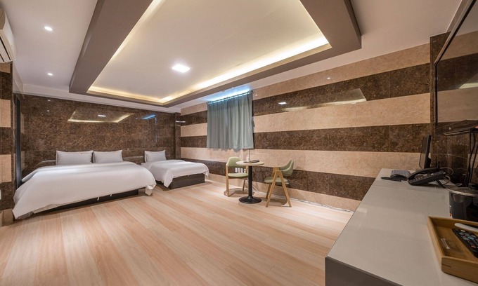 Hwaseong Hotel | Hwaseong Su