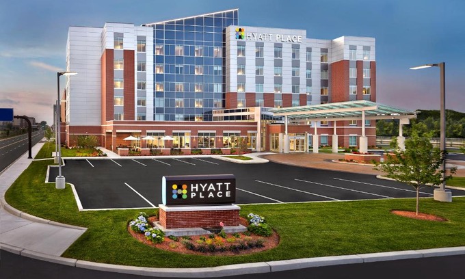 Warwick Hotel | Hyatt Place Warwick/Providence Airport