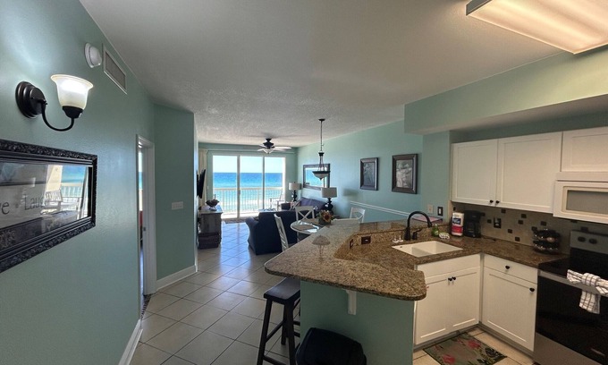 Miramar Beach Condominio | Ofertas de octubre! ¡Echale un vistazo! # ¡Relájate, ven a verme! Amor, la playa🌴 ~ Celadon