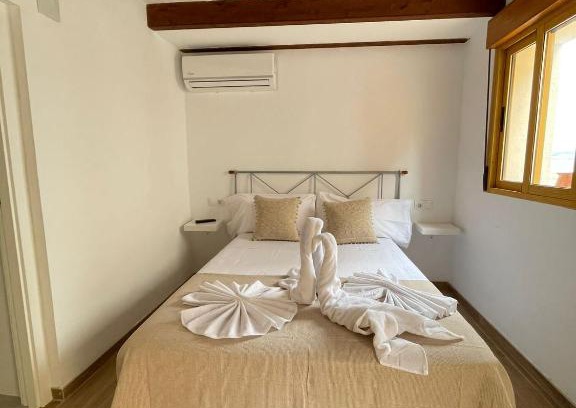 Nueva Tabarca Cama Y Desayuno | Iaia Carmen
