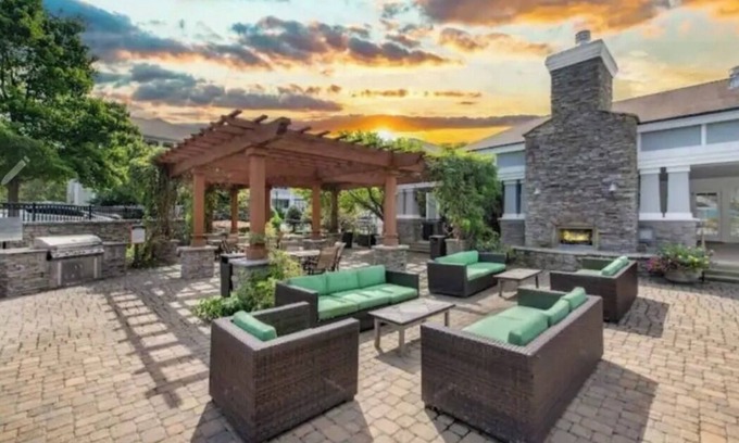 Franklin Apartamento | IBHi on comfort and convenience transportation, catering, massage available