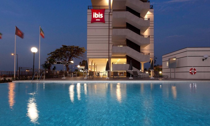 Bata Hotel | ibis Bata