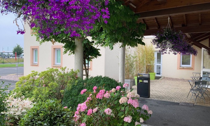 Lisieux Hotel | ibis budget Lisieux