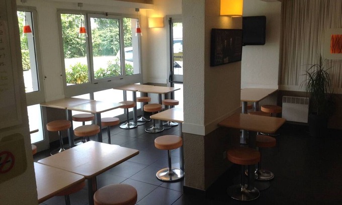 Orgeval Hotel | ibis budget Orgeval