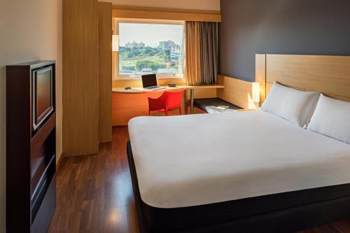 Sao Jose dos Campos Hotel | ibis Sao Jose dos Campos Colinas