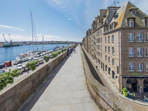 Intra Muros Hotel | ibis Styles Saint Malo Centre Historique