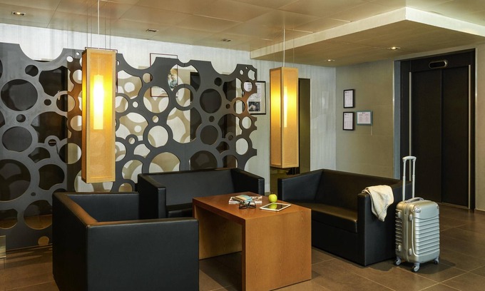 Horgen District Hotel | ibis Zurich Adliswil