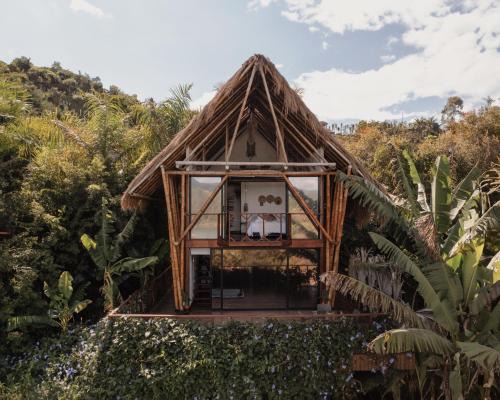 El Penol Chalet De Esquí | Ibuku Hotel Guatapé - Chalets