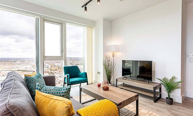 North Acton Apartamento | Icon Tower Flat III