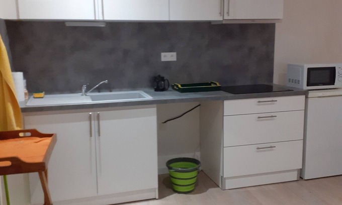 Forcalquier Apartamento | Idéalement Placé en Centre Vieille Ville et Entièrement Rénové