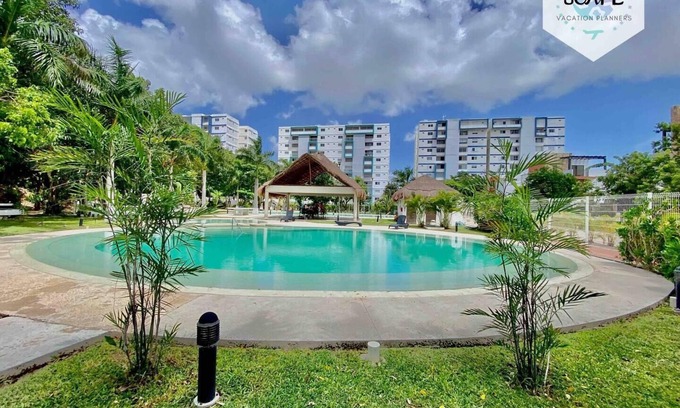 Jacinto Pat Apartamento | IDEAL apartment w/green areas and large POOL