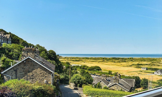 Harlech Cabaña | Alojamiento de 3 habitaciones en Harlech