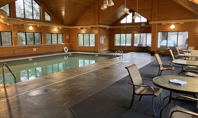 Crosslake Casa | Ideal location in Crosslake on the Whitefish Chain! Sleeps 12 with indoor pool!