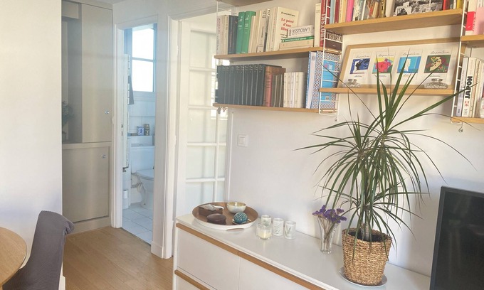 Auteuil Apartamento | Ideal location! Nice flat in a quiet well covered by public transportation area